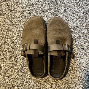 Chaco Brown Suede Men’s Clog Size 8